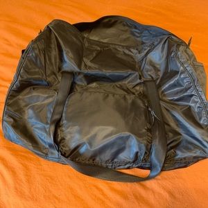 Vera Bradley packable duffel